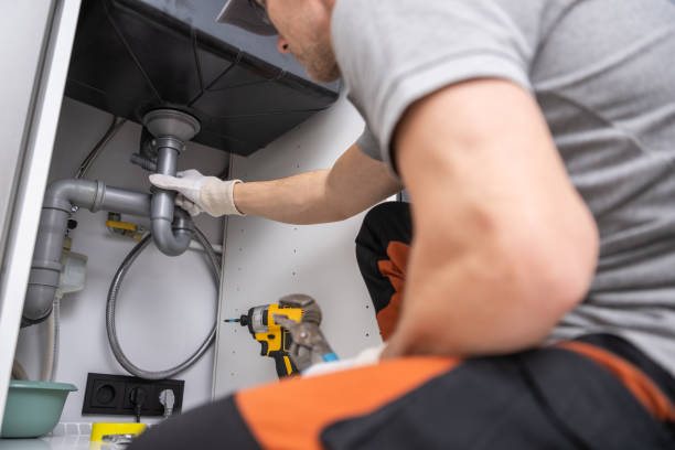 Best Faucet Repair  in Brenham, TX
